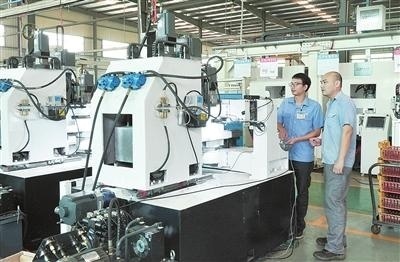 智能制造聯(lián)動(dòng)互聯(lián)網(wǎng)信息，章貢區(qū)構(gòu)筑經(jīng)濟(jì)發(fā)展新格局